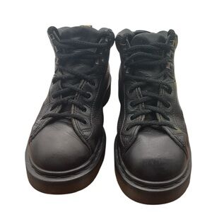 Dr Martens AirWair Right‎ Boot Size 5 vintage England AW004
